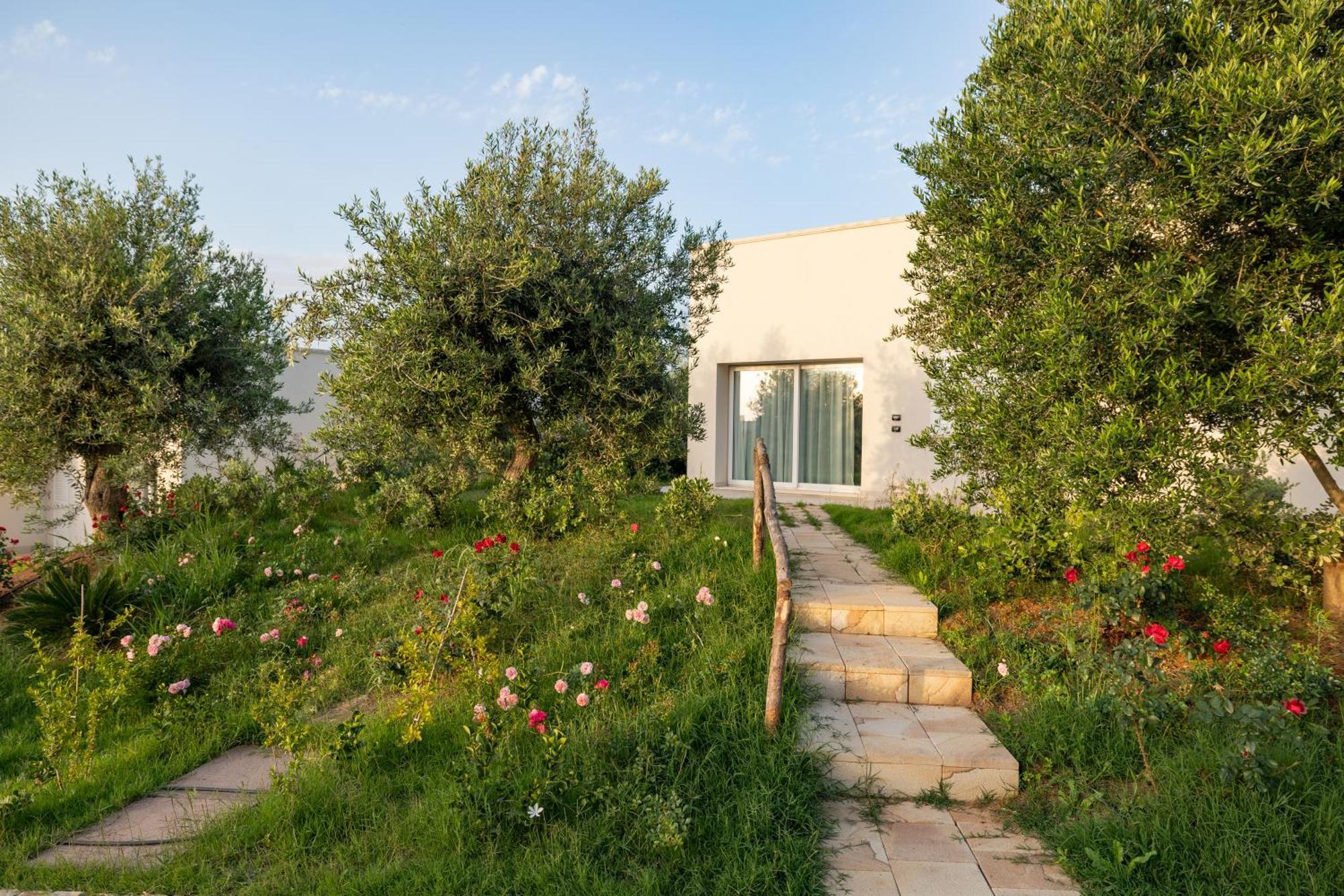Aura Maris Beach Residence Mazzaforno Cefalú Exterior foto
